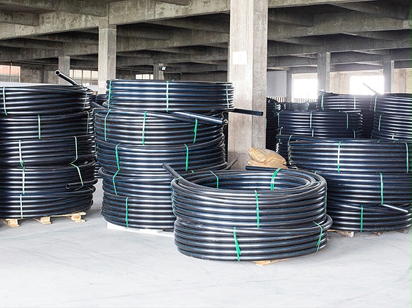 中通管业产品存放